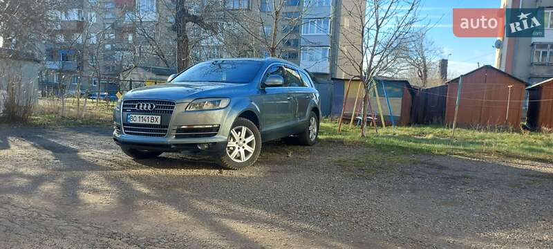 Внедорожник / Кроссовер Audi Q7 2007 в Залещиках