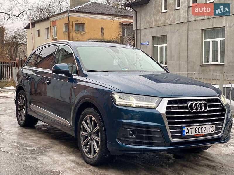 Внедорожник / Кроссовер Audi Q7 2018 в Калуше