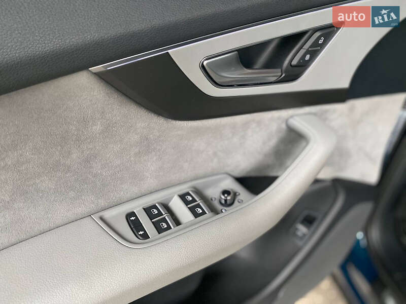 Позашляховик / Кросовер Audi Q7 2018 в Калуші фото 8 Позашляховик / Кросовер Audi Q7 2018 в Калуші