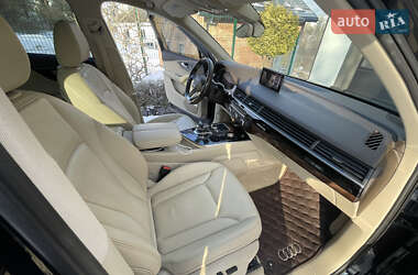 Внедорожник / Кроссовер Audi Q7 2016 в Львове