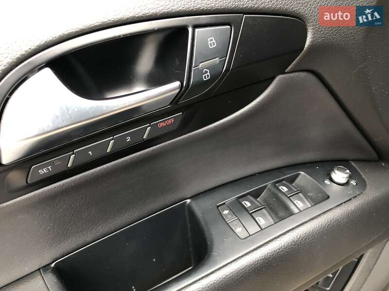 Внедорожник / Кроссовер Audi Q7 2010 в Чернигове