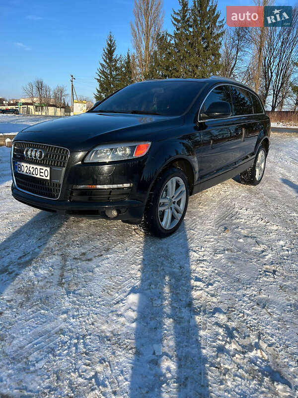 Внедорожник / Кроссовер Audi Q7 2007 в Борщеве