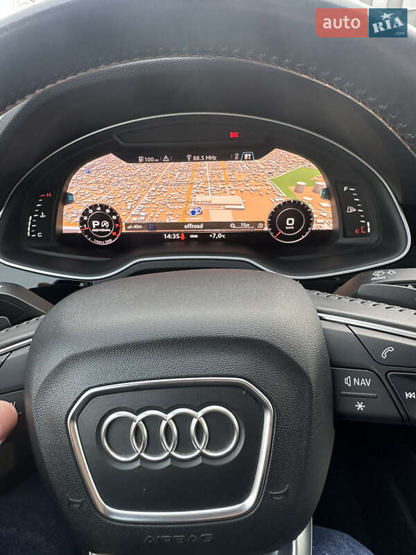 Внедорожник / Кроссовер Audi Q7 2016 в Одессе
