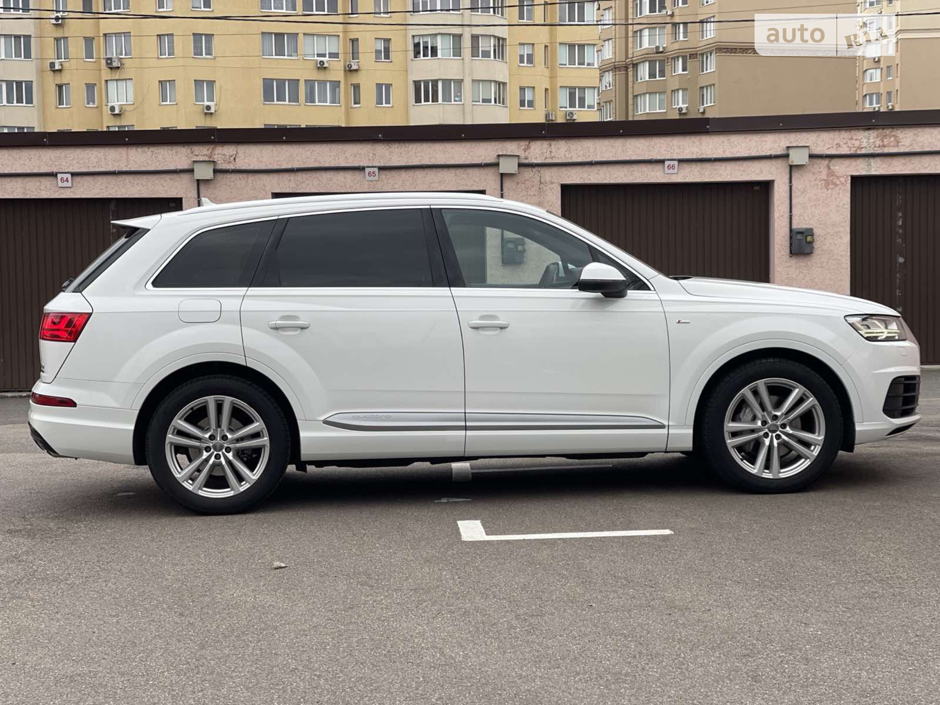 2016 Audi Q7 - мініатюра 16