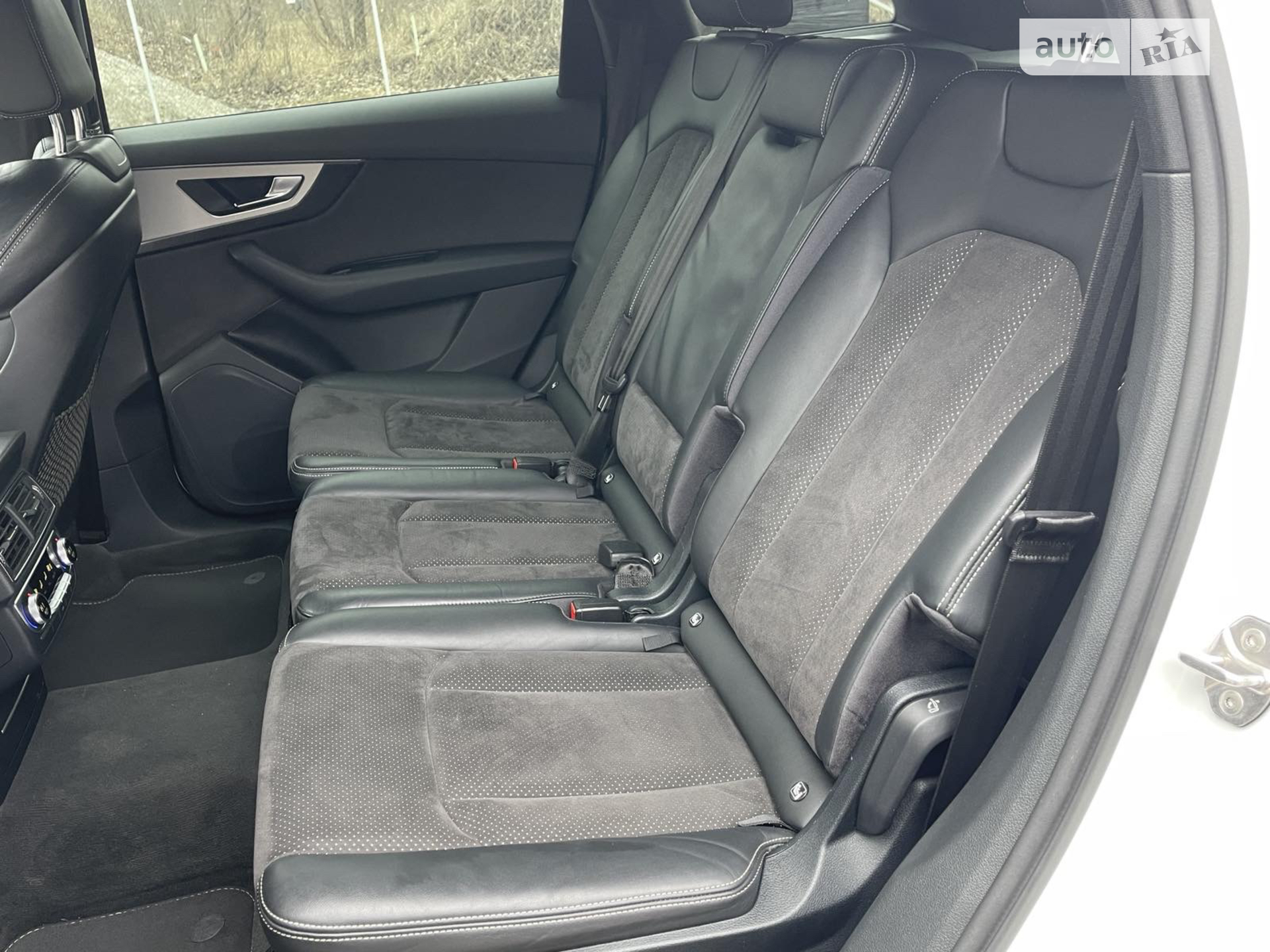 2016 Audi Q7 - мініатюра 21