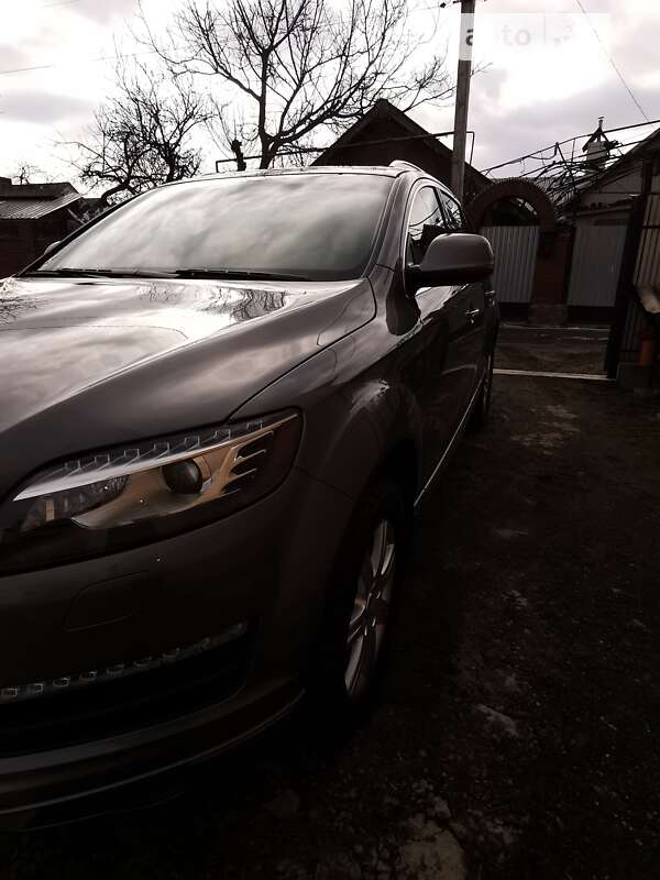 Позашляховик / Кросовер Audi Q7 2012 в Львові