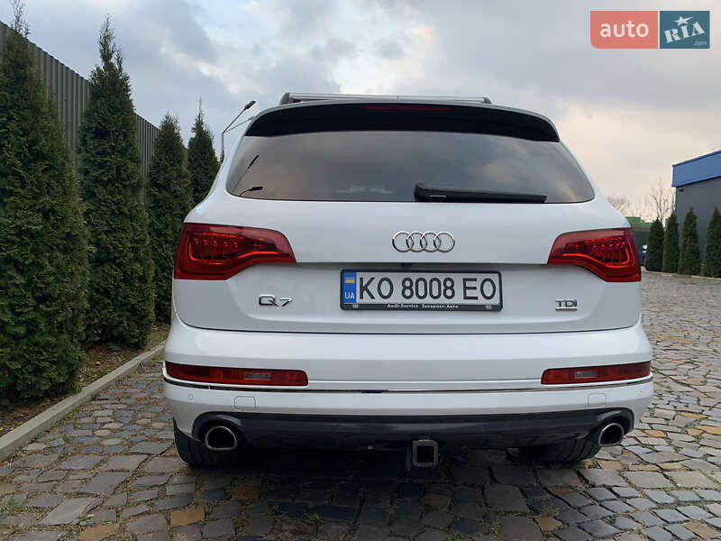 Позашляховик / Кросовер Audi Q7 2013 в Мукачевому