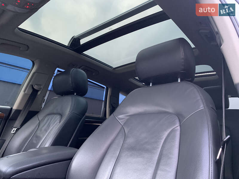 Позашляховик / Кросовер Audi Q7 2013 в Мукачевому