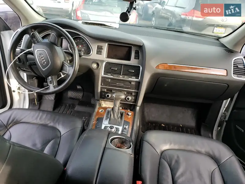 Audi Q7 2013 VIN WA1LMAFE8DD016692 фото оголошення 111 з 156