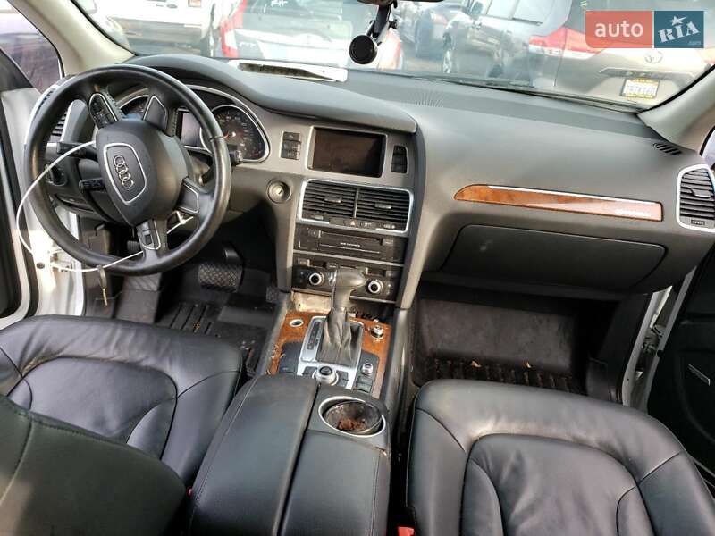 Позашляховик / Кросовер Audi Q7 2013 в Мукачевому