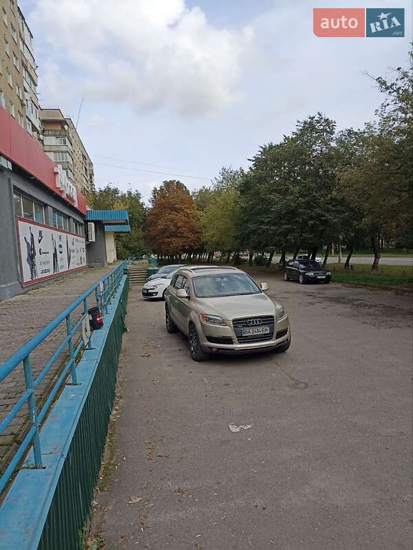 Внедорожник / Кроссовер Audi Q7 2007 в Калуше фото 10 Внедорожник / Кроссовер Audi Q7 2007 в Калуше