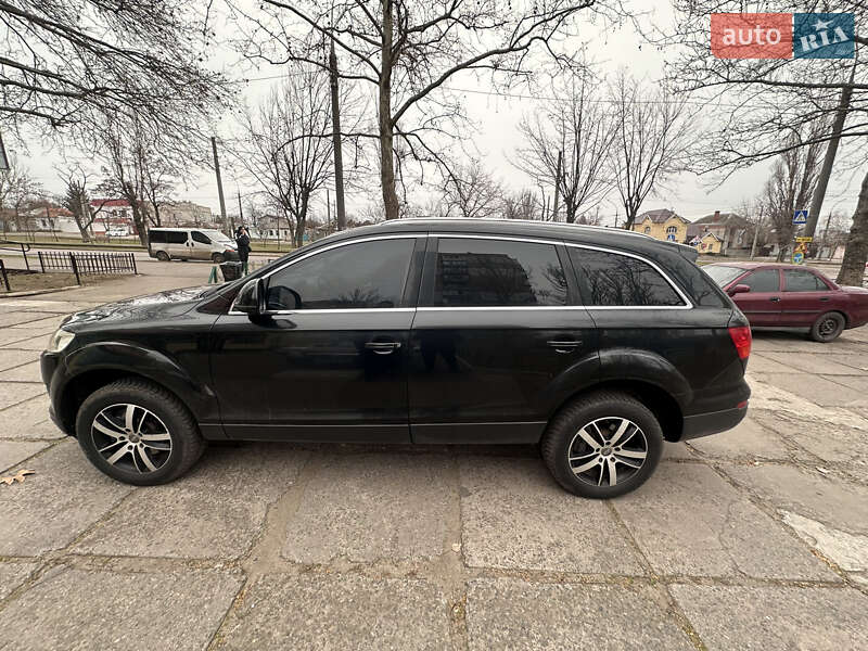 Внедорожник / Кроссовер Audi Q7 2008 в Николаеве