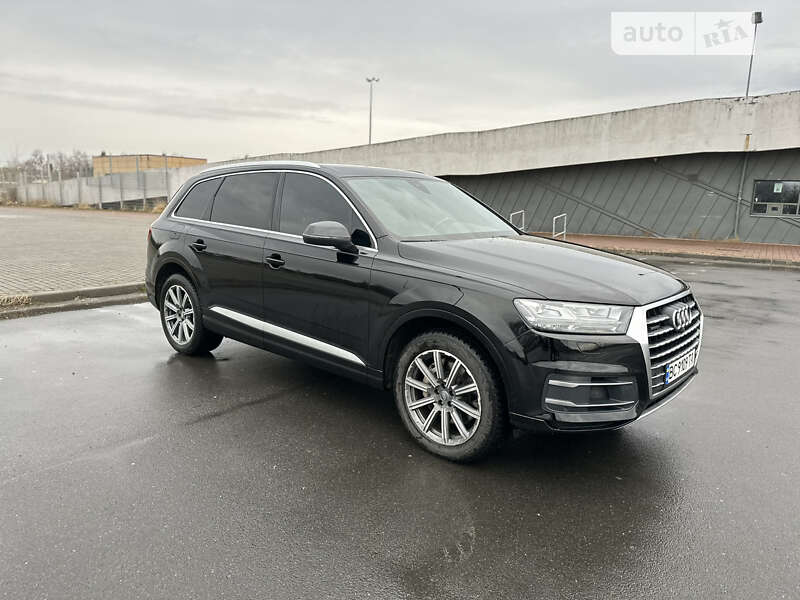 Внедорожник / Кроссовер Audi Q7 2017 в Львове