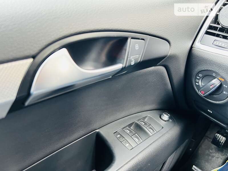 Позашляховик / Кросовер Audi Q7 2011 в Теофіполі фото 18 Позашляховик / Кросовер Audi Q7 2011 в Теофіполі