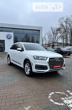 Внедорожник / Кроссовер Audi Q7 2016 в Житомире