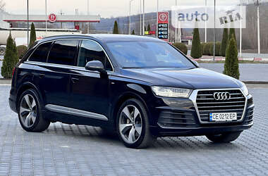 Внедорожник / Кроссовер Audi Q7 2015 в Черновцах