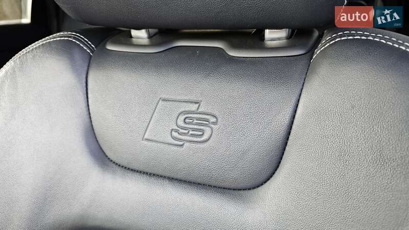 Позашляховик / Кросовер Audi Q7 2019 в Івано-Франківську