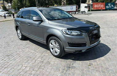 Внедорожник / Кроссовер Audi Q7 2013 в 