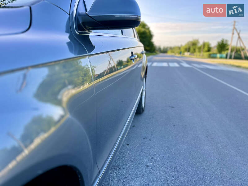 Внедорожник / Кроссовер Audi Q7 2013 в Каменец-Подольском