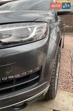 Внедорожник / Кроссовер Audi Q7 2014 в 