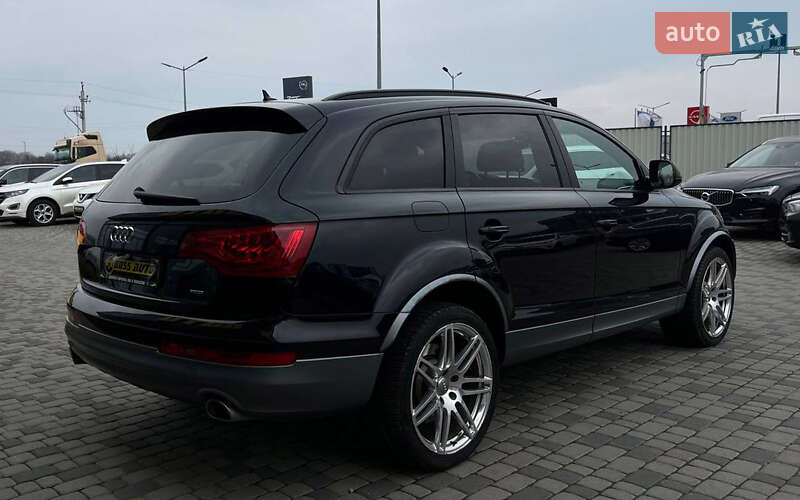 Внедорожник / Кроссовер Audi Q7 2015 в Мукачево