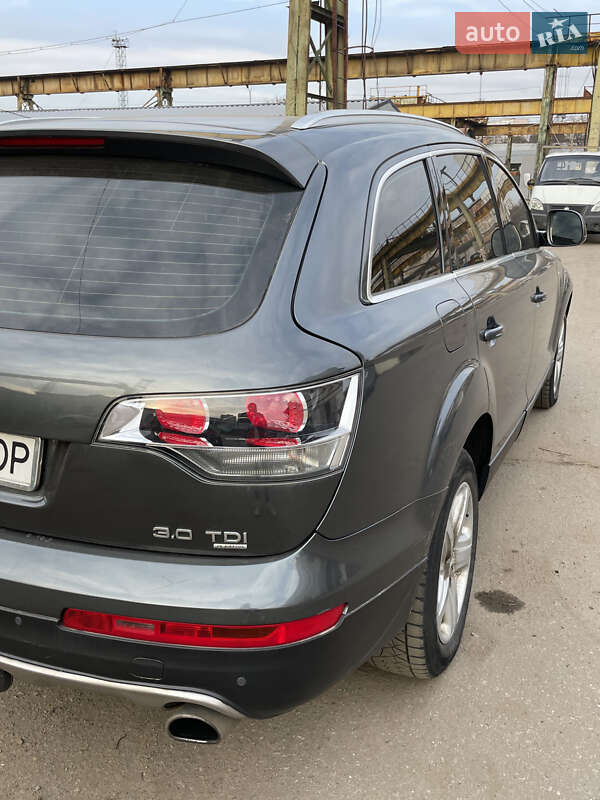 Позашляховик / Кросовер Audi Q7 2007 в Києві