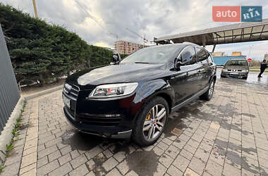 Внедорожник / Кроссовер Audi Q7 2006 в Ужгороде