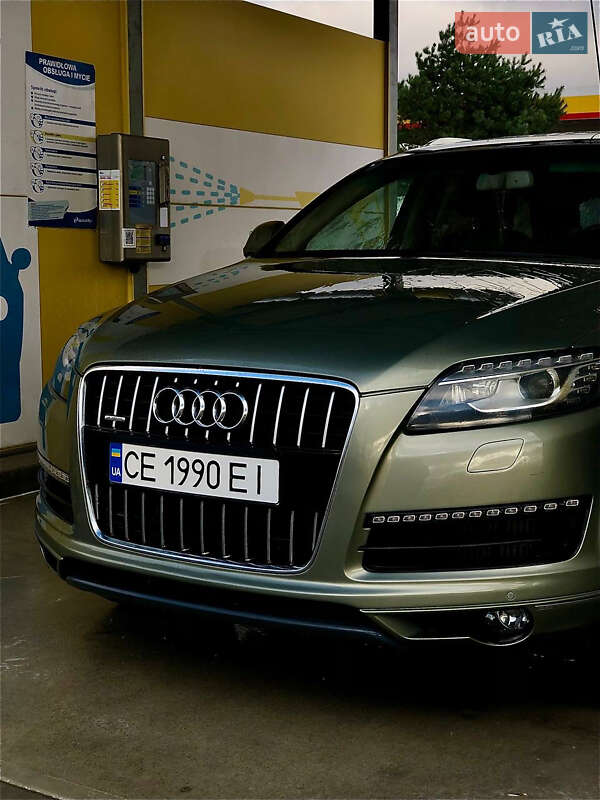 Позашляховик / Кросовер Audi Q7 2006 в Чернівцях