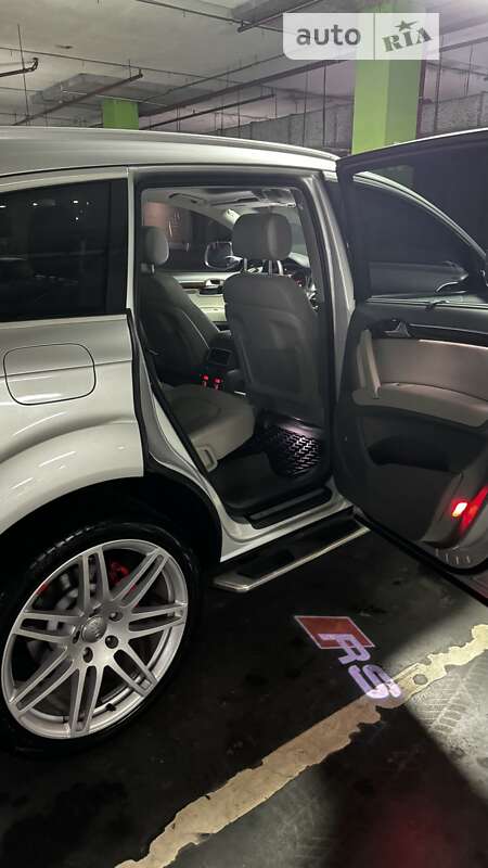 Позашляховик / Кросовер Audi Q7 2012 в Львові