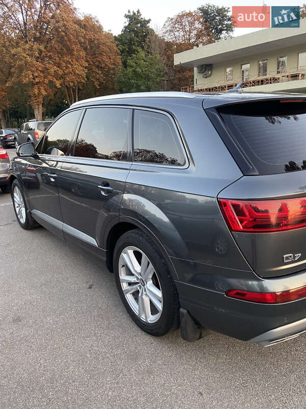 Внедорожник / Кроссовер Audi Q7 2015 в Харькове фото 10 Внедорожник / Кроссовер Audi Q7 2015 в Харькове