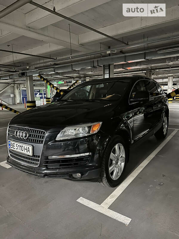 Внедорожник / Кроссовер Audi Q7 2007 в Киеве