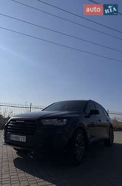 Внедорожник / Кроссовер Audi Q7 2016 в Одессе