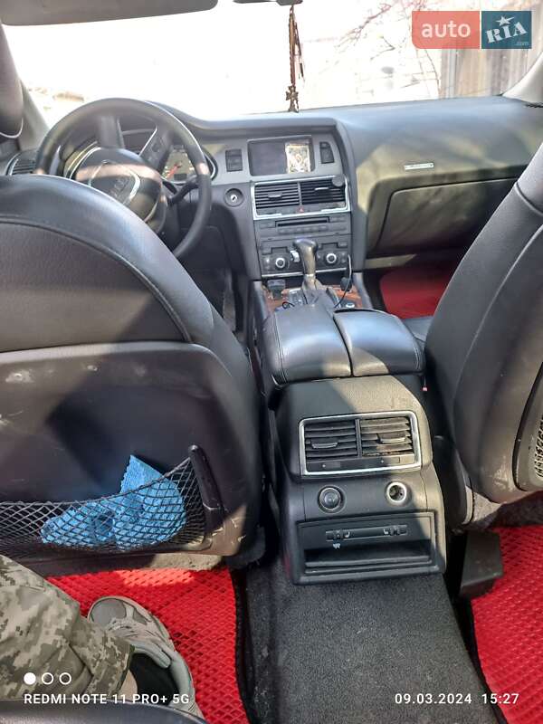 Внедорожник / Кроссовер Audi Q7 2007 в Хусте