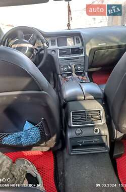 Внедорожник / Кроссовер Audi Q7 2007 в 