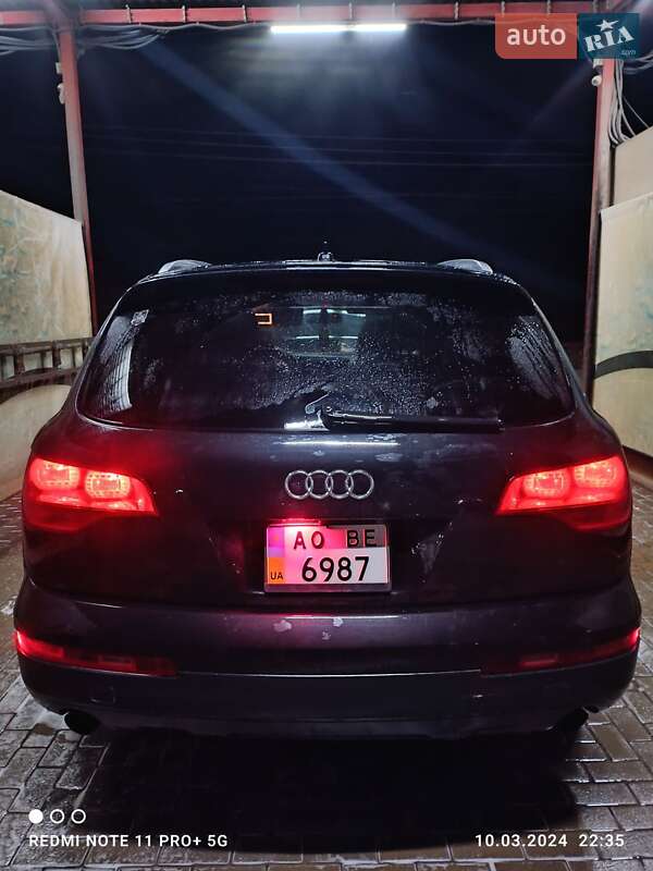 Внедорожник / Кроссовер Audi Q7 2007 в Хусте