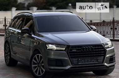 Позашляховик / Кросовер Audi Q7 2016 в Одесі