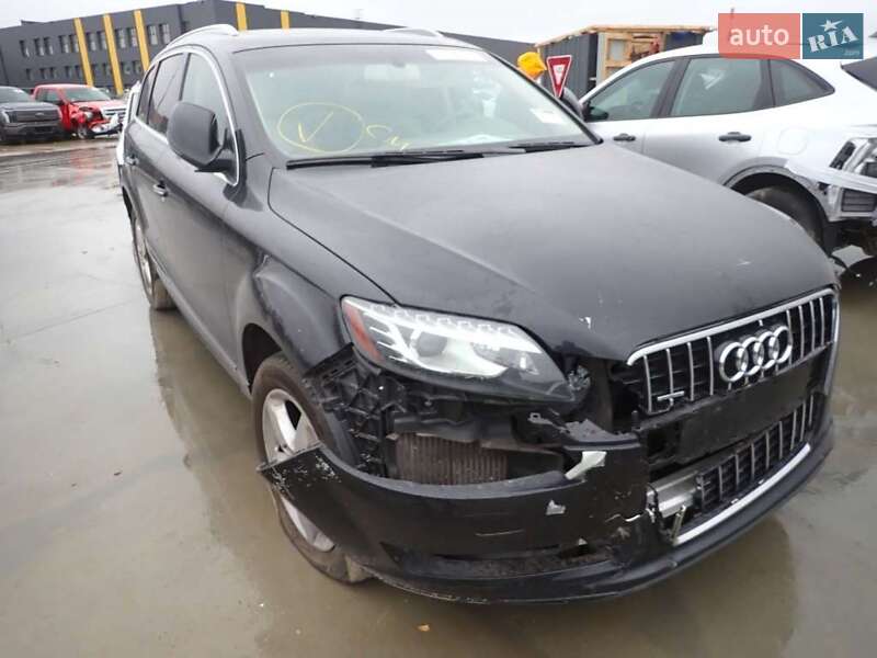 Внедорожник / Кроссовер Audi Q7 2013 в Ахтырке