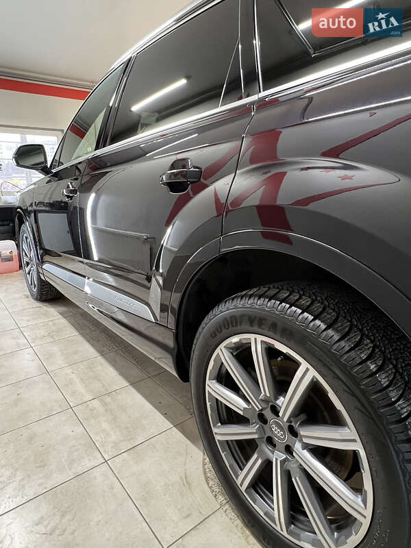 Внедорожник / Кроссовер Audi Q7 2018 в Харькове фото 8 Внедорожник / Кроссовер Audi Q7 2018 в Харькове
