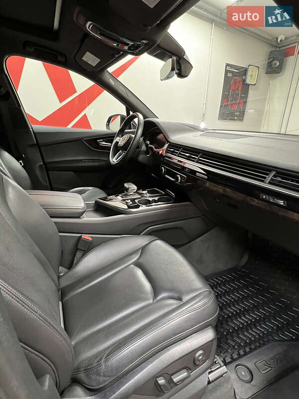 Внедорожник / Кроссовер Audi Q7 2018 в Харькове фото 14 Внедорожник / Кроссовер Audi Q7 2018 в Харькове