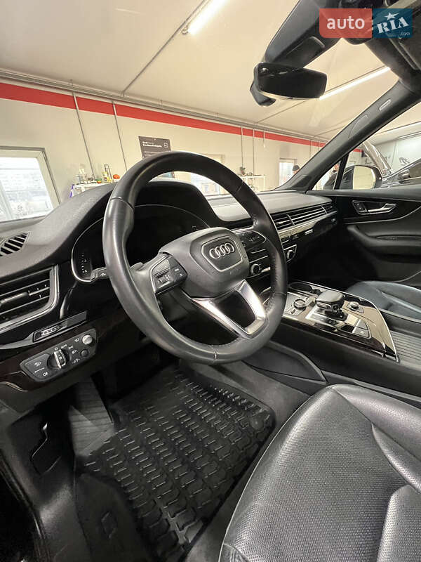 Внедорожник / Кроссовер Audi Q7 2018 в Харькове фото 20 Внедорожник / Кроссовер Audi Q7 2018 в Харькове