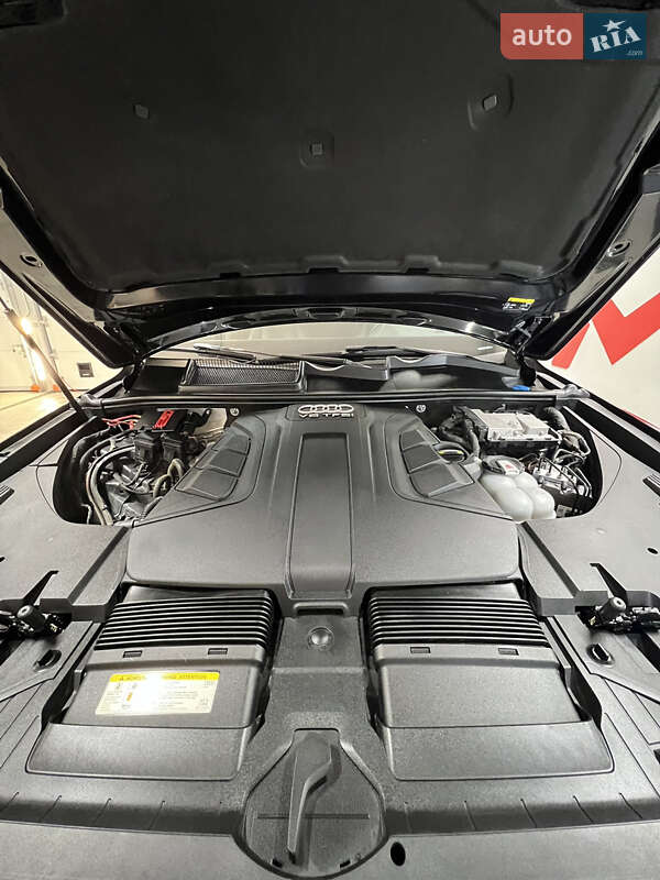 Внедорожник / Кроссовер Audi Q7 2018 в Харькове фото 21 Внедорожник / Кроссовер Audi Q7 2018 в Харькове