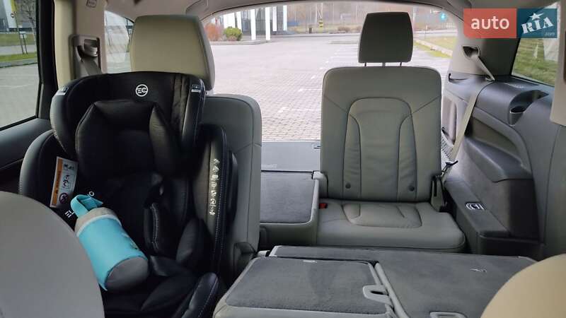 Внедорожник / Кроссовер Audi Q7 2015 в Бродах