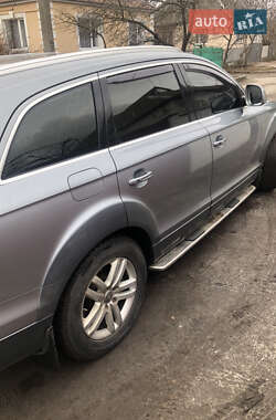 Позашляховик / Кросовер Audi Q7 2007 в 