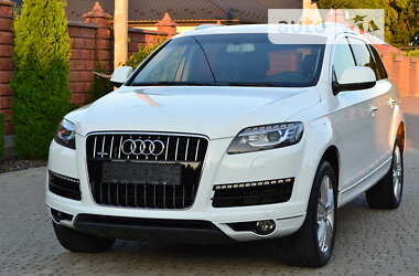 Позашляховик / Кросовер Audi Q7 2013 в Рівному