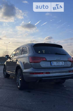 Внедорожник / Кроссовер Audi Q7 2013 в Полтаве