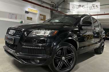 Позашляховик / Кросовер Audi Q7 2015 в Києві