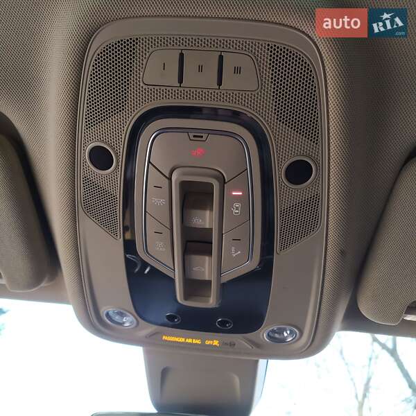 Позашляховик / Кросовер Audi Q7 2017 в Сумах