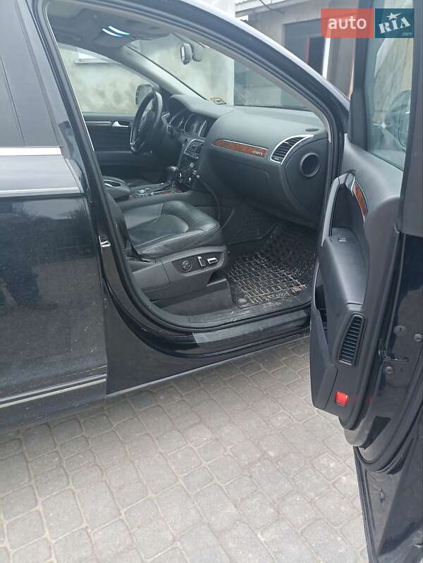 Внедорожник / Кроссовер Audi Q7 2013 в Львове