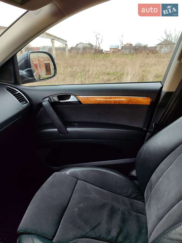 Позашляховик / Кросовер Audi Q7 2007 в Дрогобичі