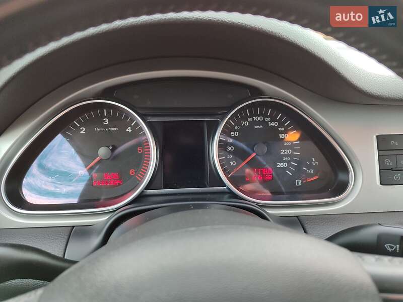 Позашляховик / Кросовер Audi Q7 2007 в Дрогобичі